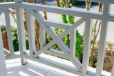 terrasse privative avec garde corps en bois 
