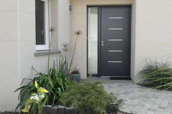 Maisons Bouvier : porche d'entrée