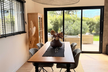 salle à manger lumineuse