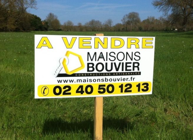 Terrain de 960m² à Donges,44, Loire-Atlantique, Maisons Bouvier