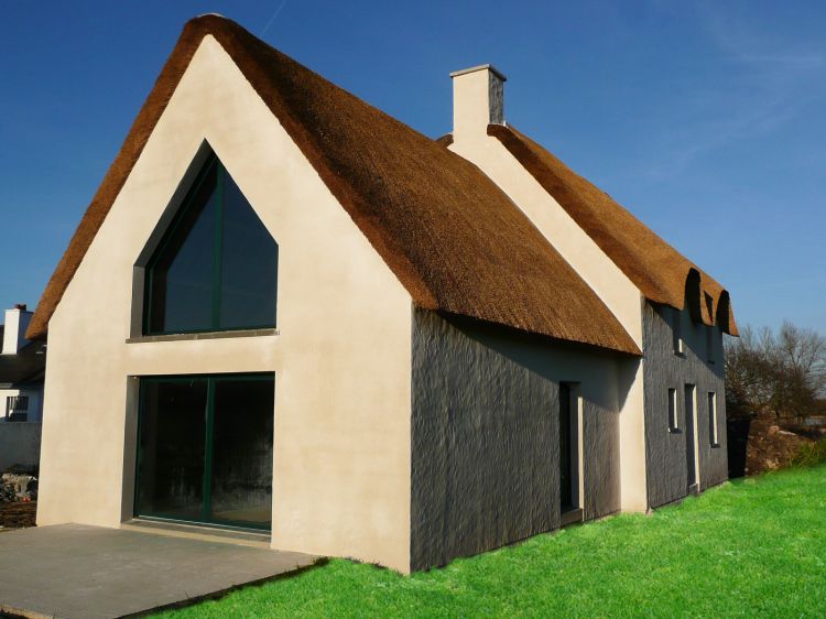 Maisons Bouvier : chaumière avec enduit taloché