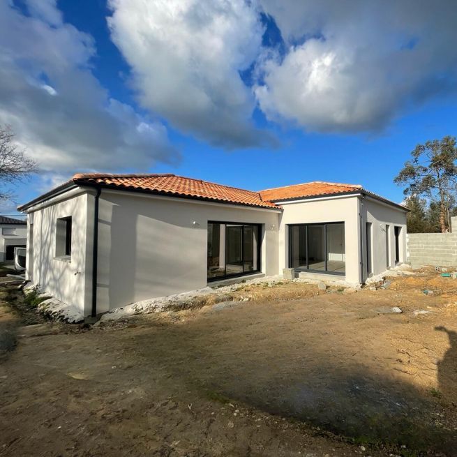 maison tuiles à Rouans en loire atlantique